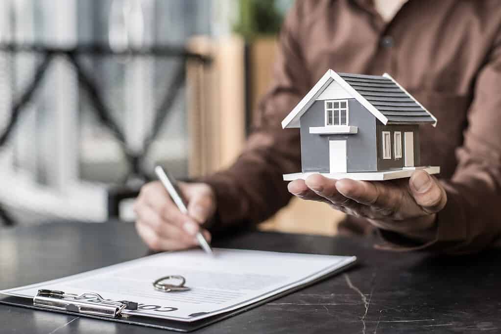 Should I Refinance My Mortgage